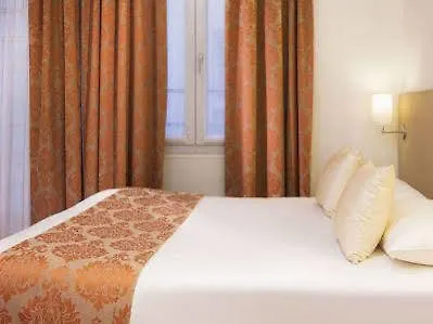 Republique Hotel Paris