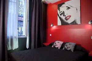 Republique Hotel Paris